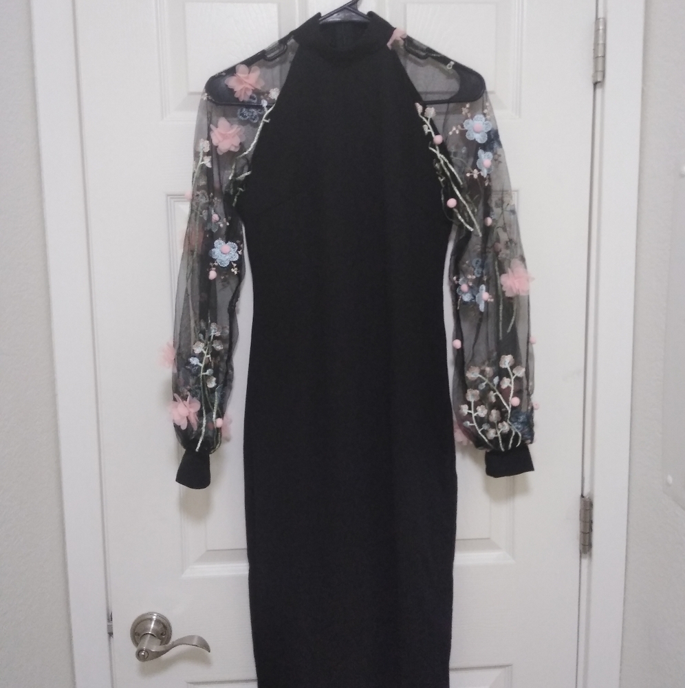 SHEIN Long Sleeve Black Dress with Stitched Detail